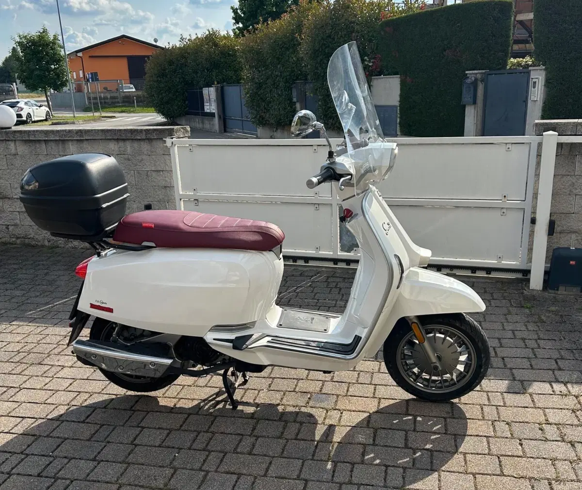 Lambretta V200 Special (2021 - 26) (3)