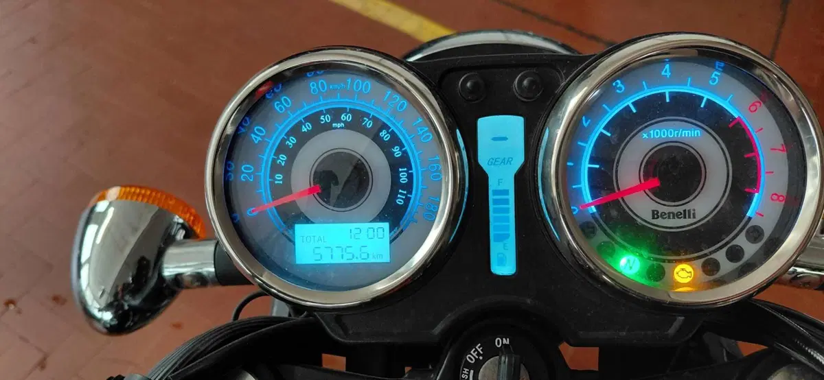 Benelli Imperiale 400 (2021 - 25) (6)