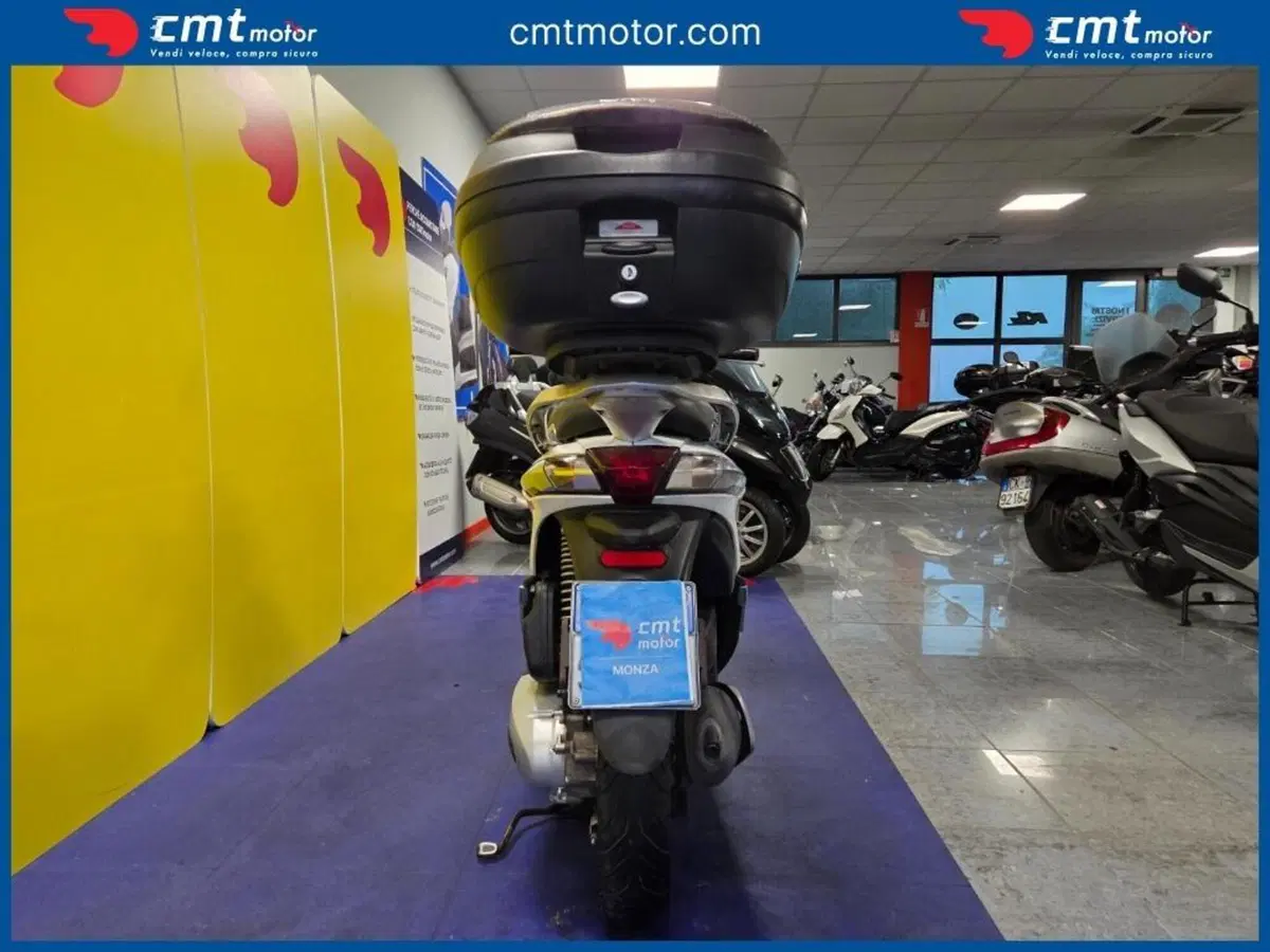 Piaggio Liberty 125 ABS (2017 - 20) (8)