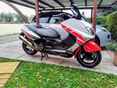 Yamaha T-Max 500 (2001 - 03) usata