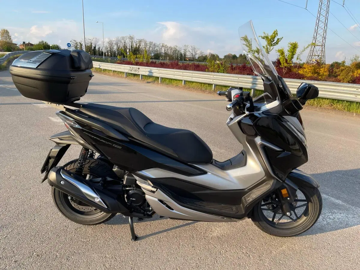 Honda Forza 300 Limited Edition ABS (2020) (4)