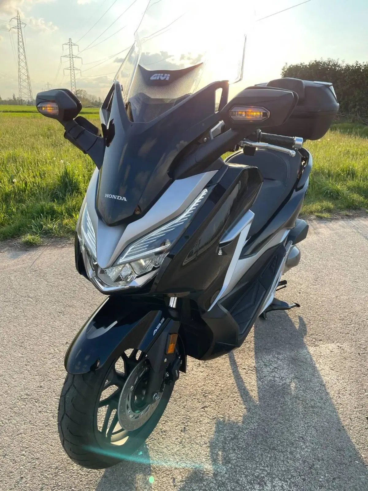 Honda Forza 300 Limited Edition ABS (2020) (6)