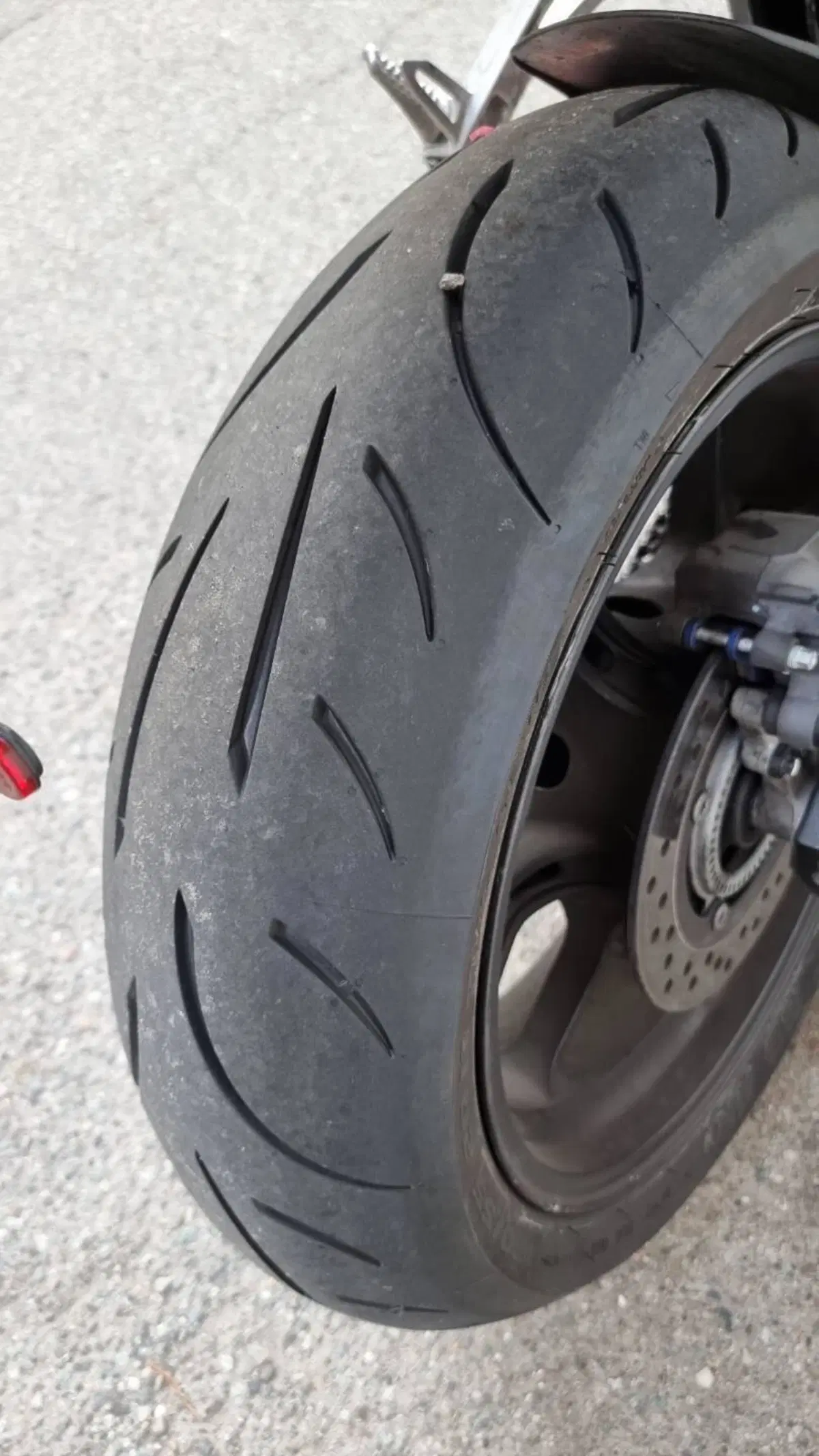 Honda CBR 650 R (2021 - 23) (5)