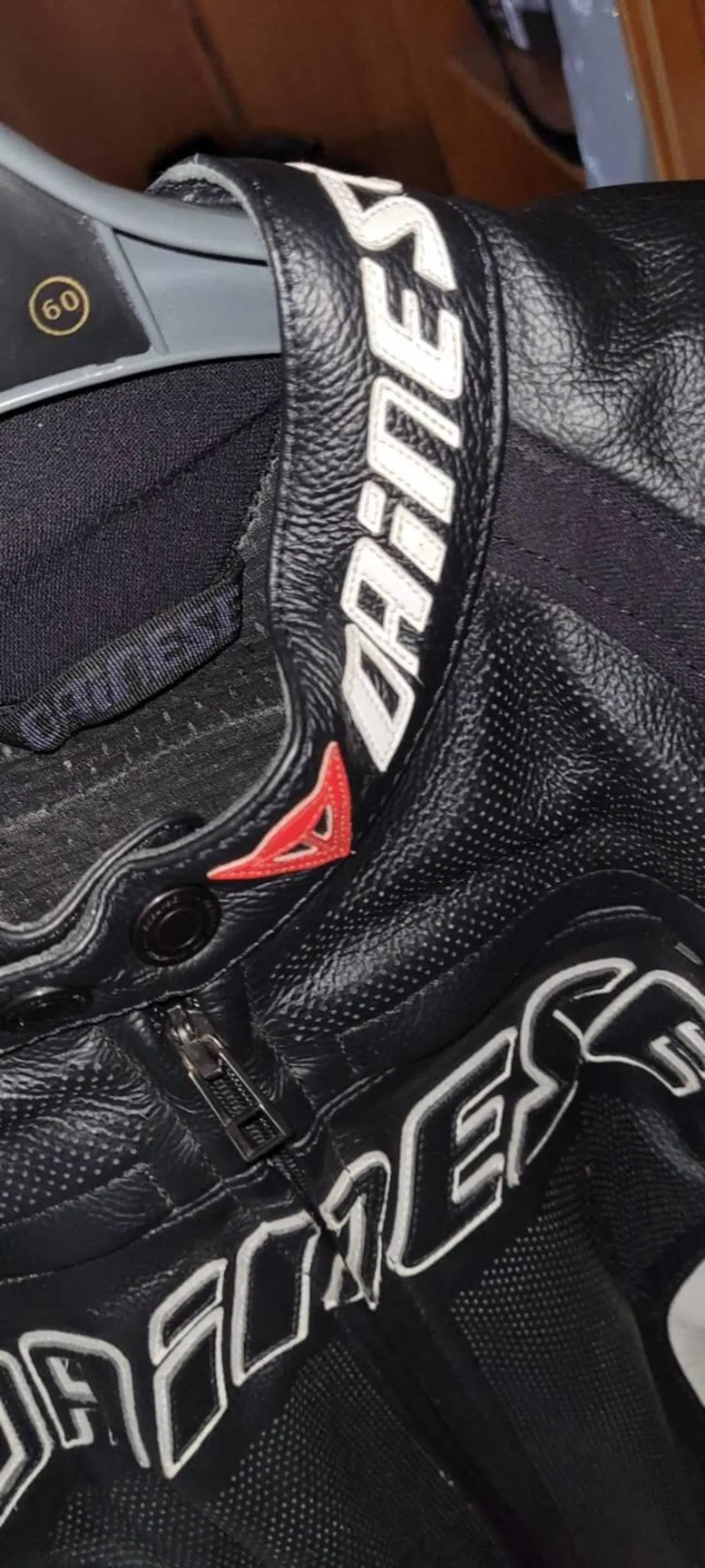 GIACCA IN PELLE DAINESE RACING 5 - TG 46 (2)