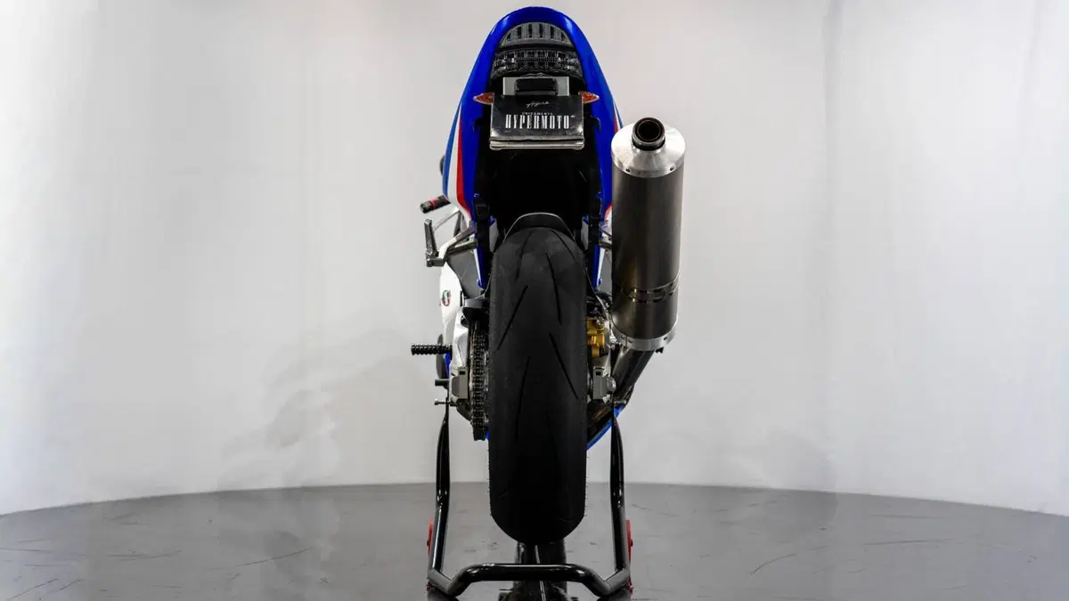Honda CBR 900 RR Fireblade (2002 - 04) (8)