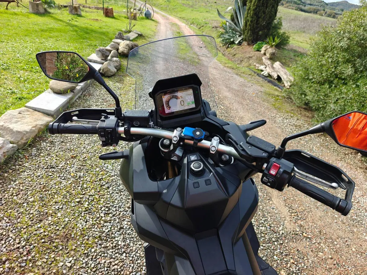 Honda X-ADV 750 DCT (2021 - 24) (4)