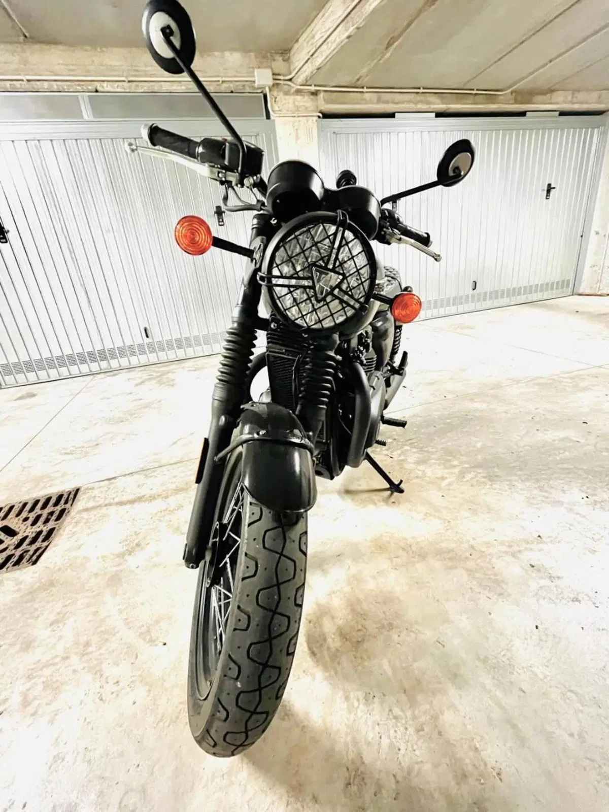 Triumph Bonneville T100 Black (2017 - 20) (6)