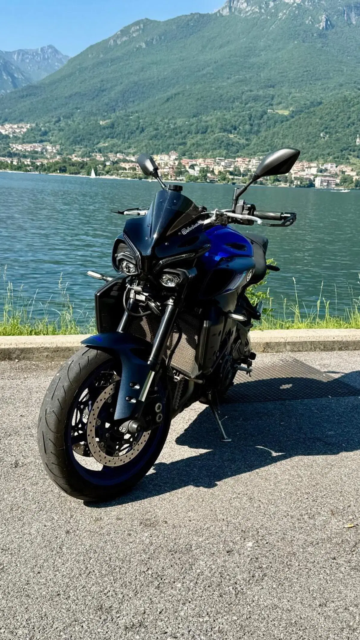 Yamaha MT-10 (2022 - 26) (2)
