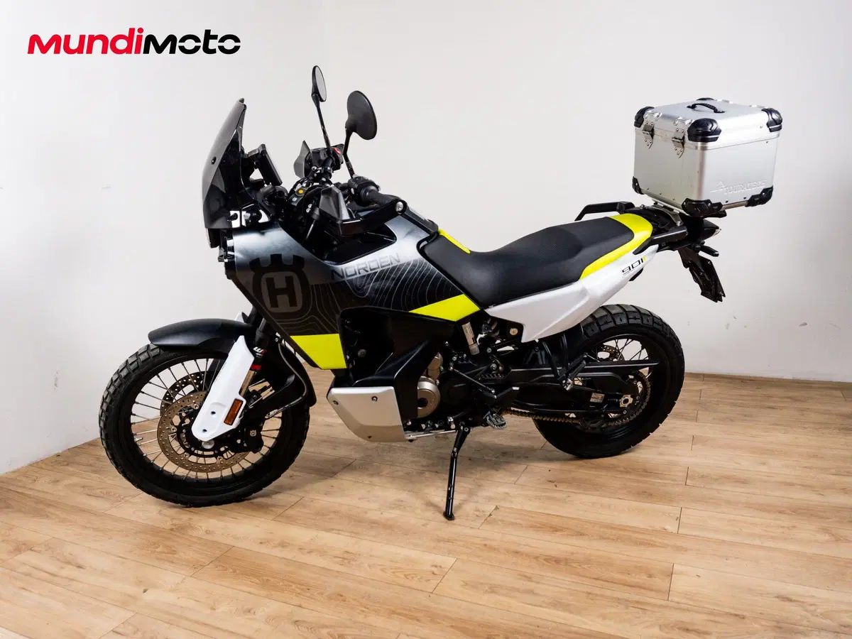 Husqvarna Norden 901 (2022 - 26) (6)