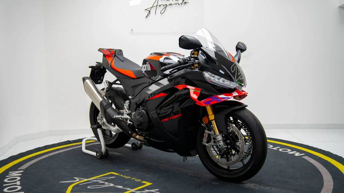 Aprilia RSV4 1100 (2025 - 26) (2)