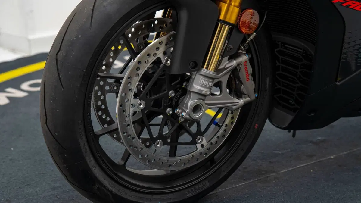 Aprilia RSV4 1100 (2025 - 26) (13)