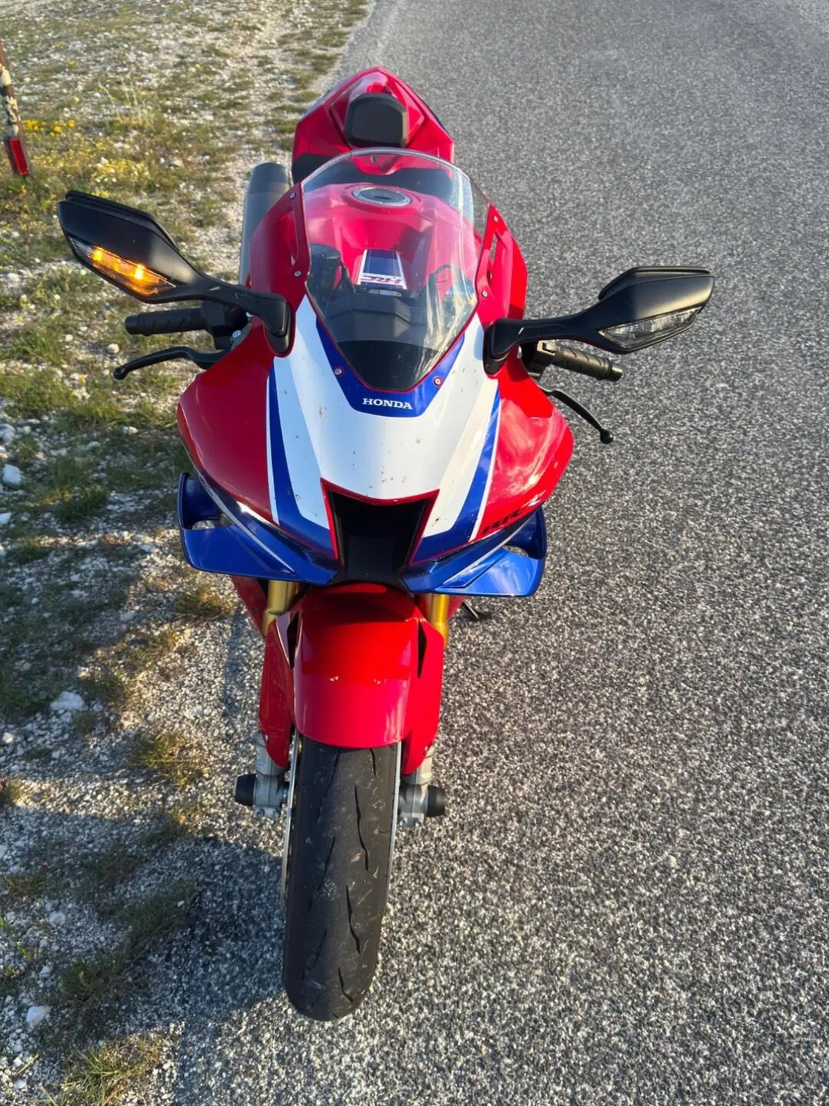 Honda CBR 1000 RR-R Fireblade SP (2024 - 26) (3)