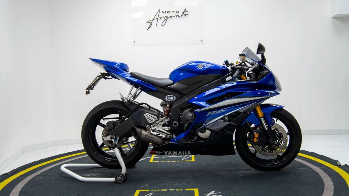 Yamaha YZF R6 (2006 - 07) (3)