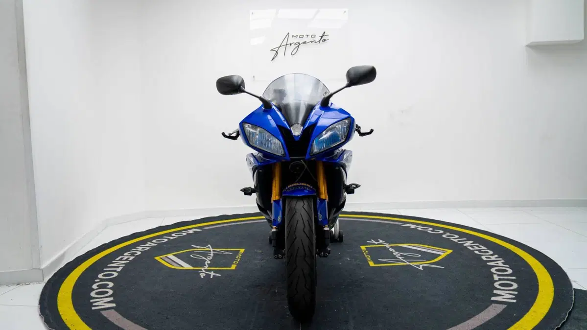 Yamaha YZF R6 (2006 - 07) (9)