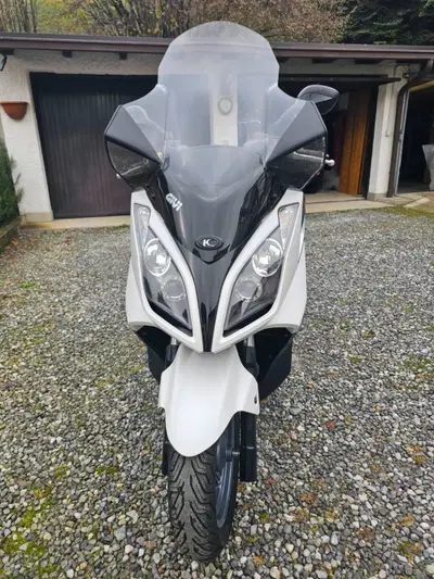 Kymco Downtown 300i ABS (2009 - 17) usata