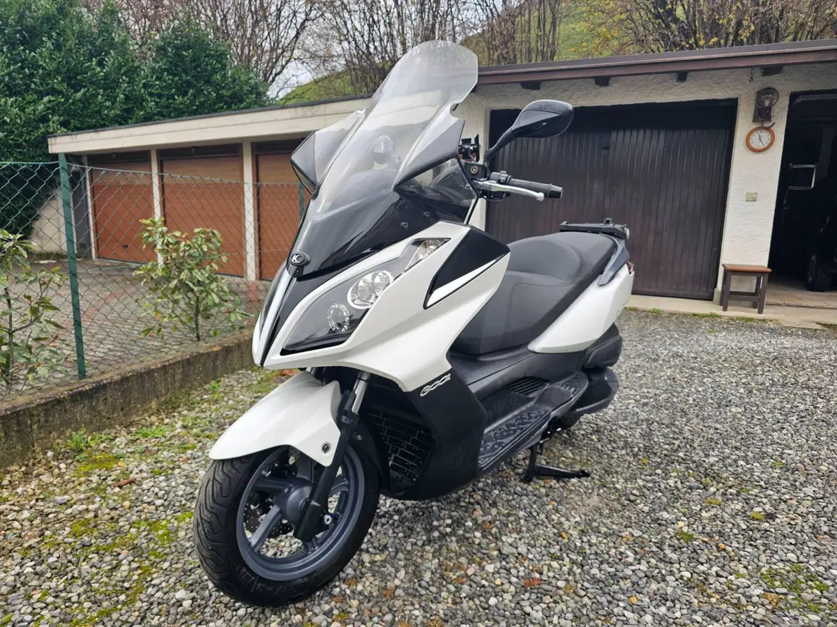 Kymco Downtown 300i ABS (2009 - 17) (2)