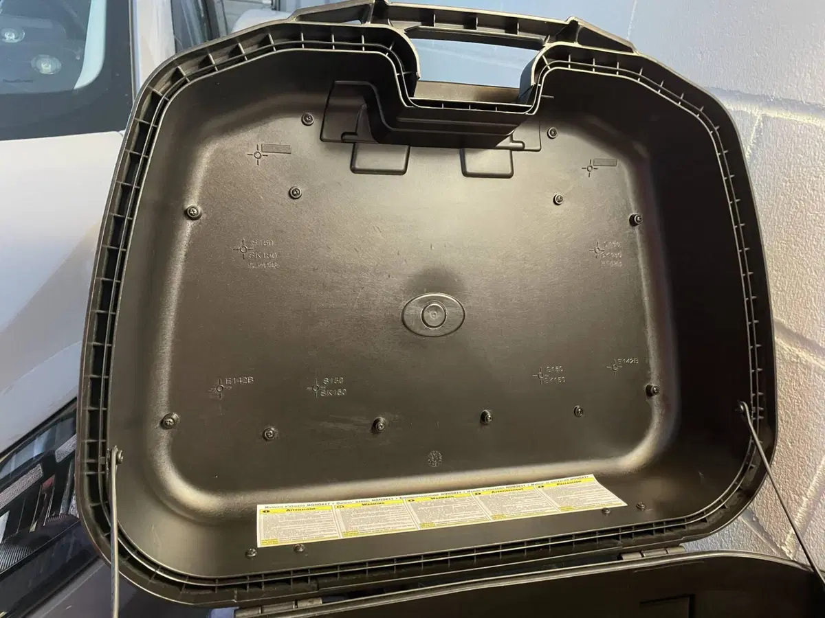 Bauletto GIVI Trekker 52 lt (7)