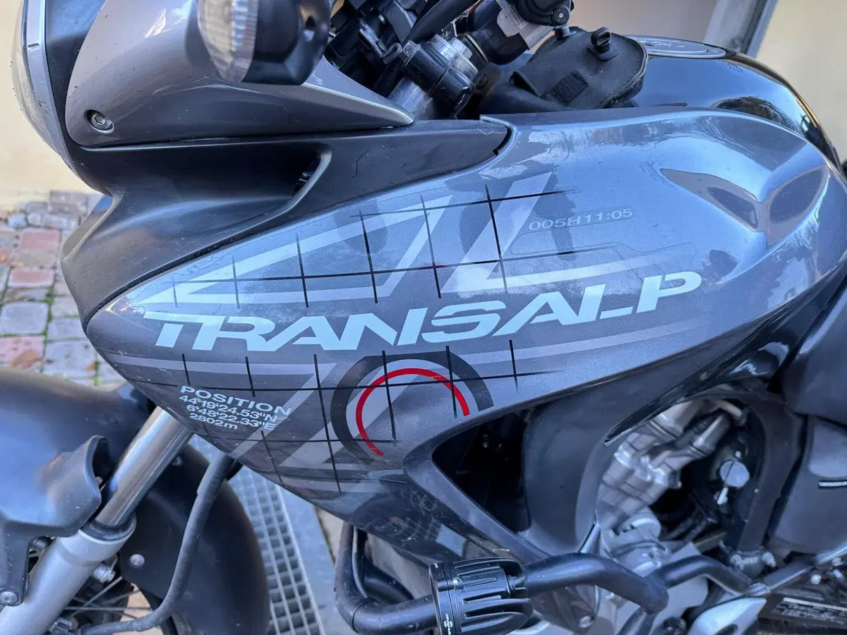 Honda Transalp XL 700 V (2007 - 2013) (2)