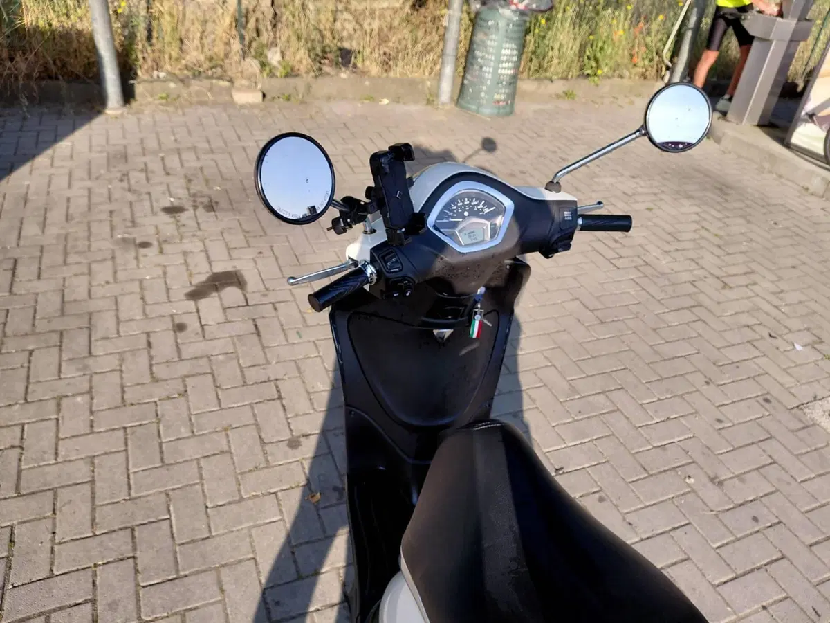 Piaggio Liberty 125 3V ABS (2021 - 24) (4)