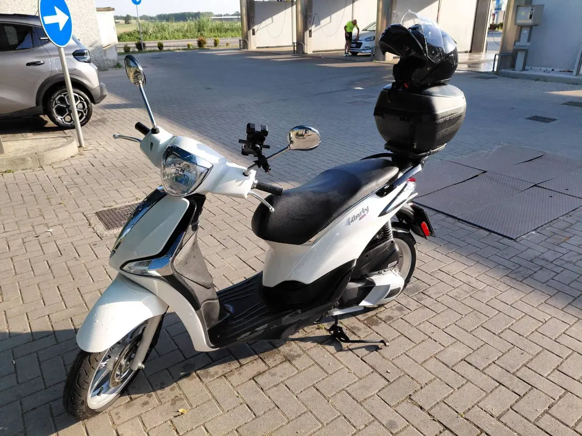 Piaggio Liberty 125 3V ABS (2021 - 24) (16)
