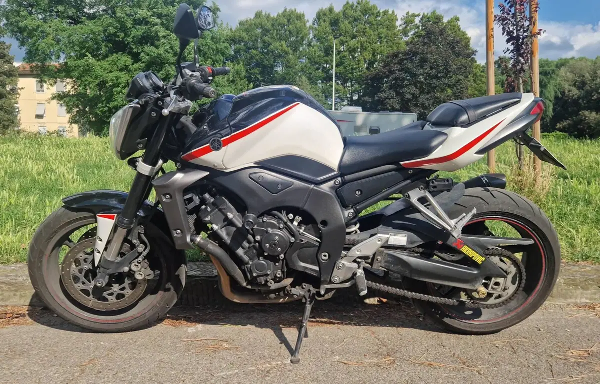 Yamaha FZ1 (2006 - 16) (7)