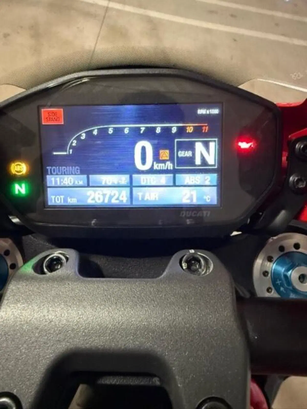 Ducati Monster 1200 R (2016 - 19) (7)