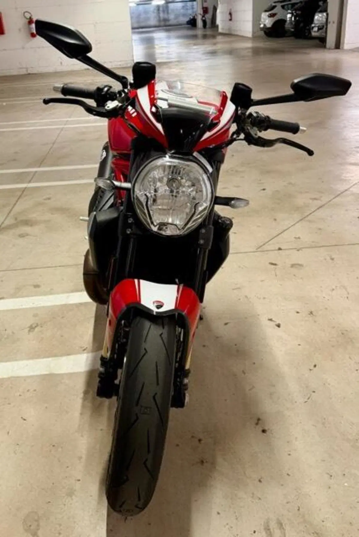 Ducati Monster 1200 R (2016 - 19) (3)