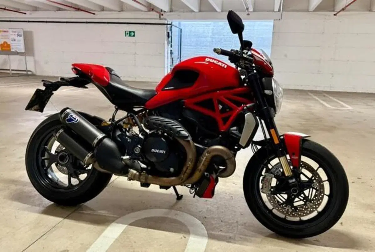 Ducati Monster 1200 R (2016 - 19) (12)