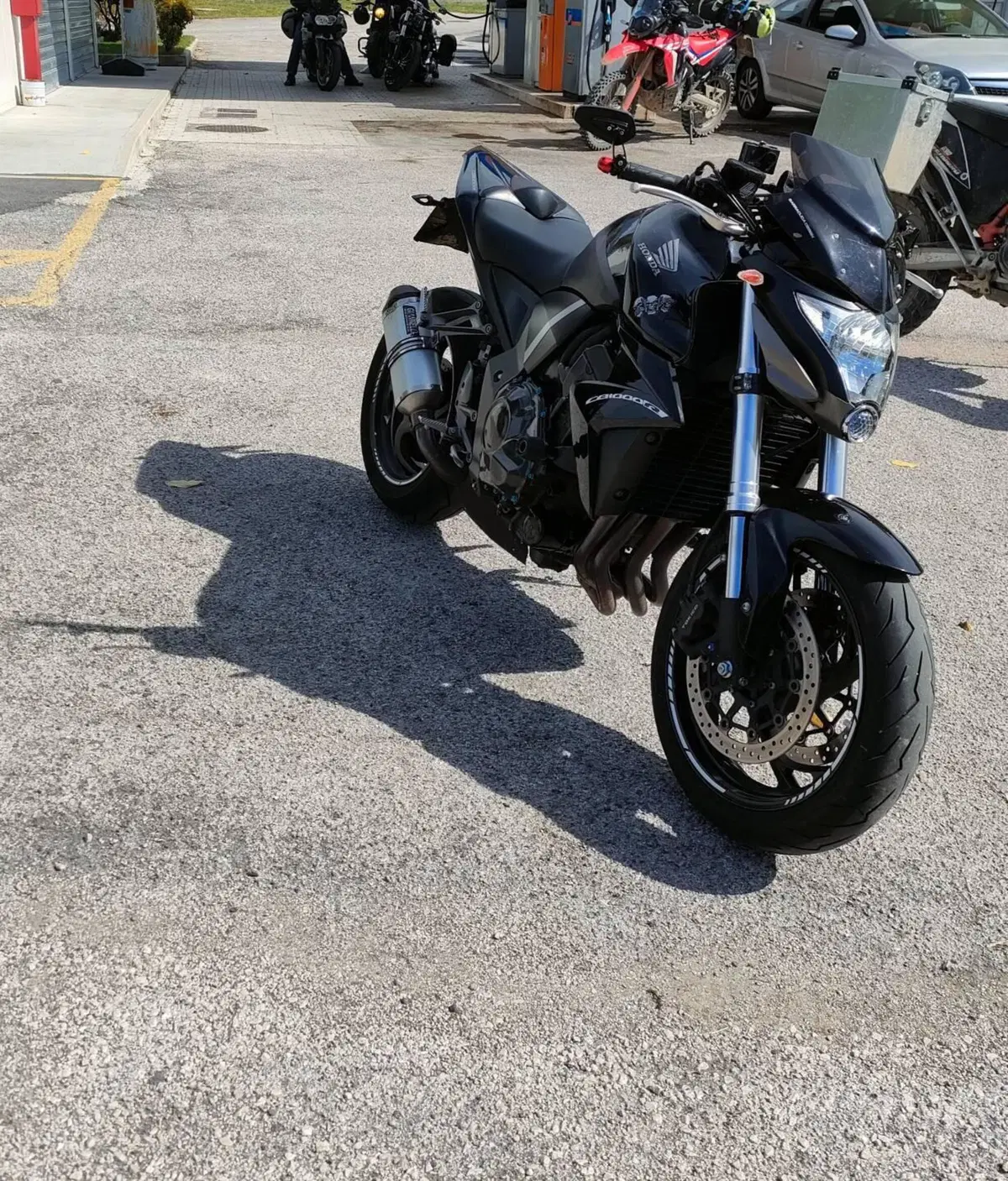 Honda CB 1000 R (2008 - 10) (3)