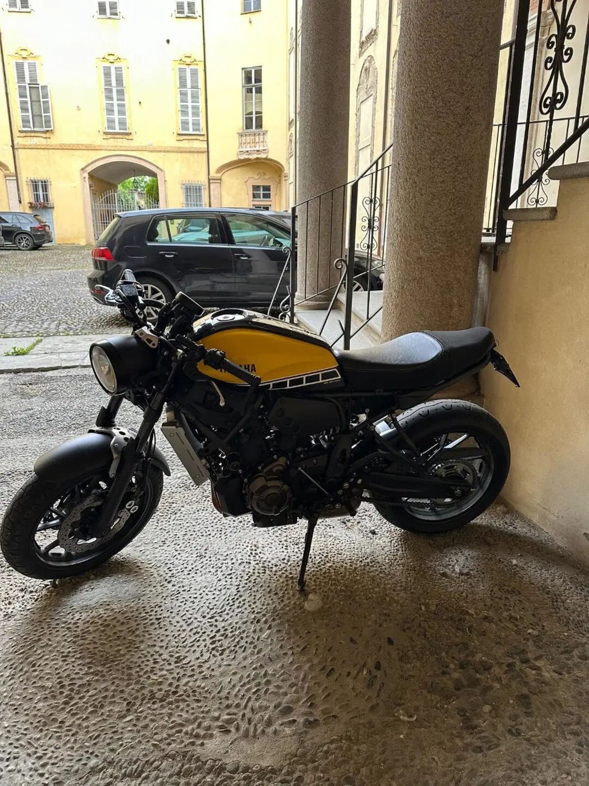 Yamaha XSR 700 ABS 60th Anniversary (2016 - 18) (2)