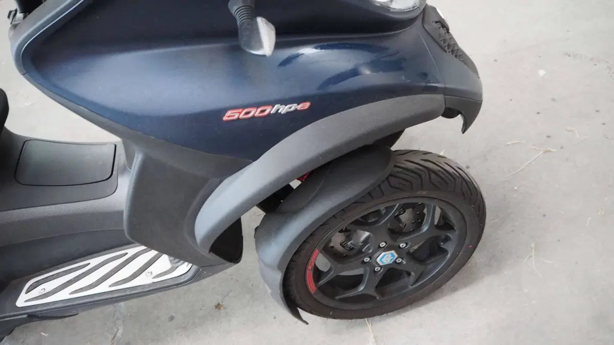 Piaggio Mp3 500 ABS Hpe Sport Advanced (2021 - 23) (2)