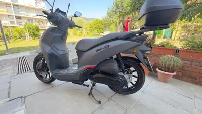 Peugeot Belville 200 RS (2017 - 19) usata