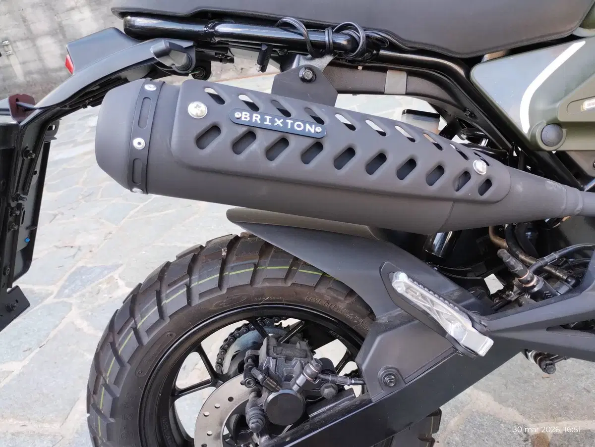 Brixton Motorcycles Crossfire 125 XS (2021 - 26) (6)