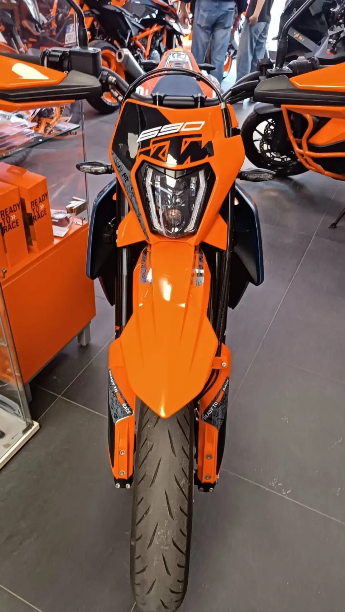 KTM 690 SMC R (2023 - 25) (5)