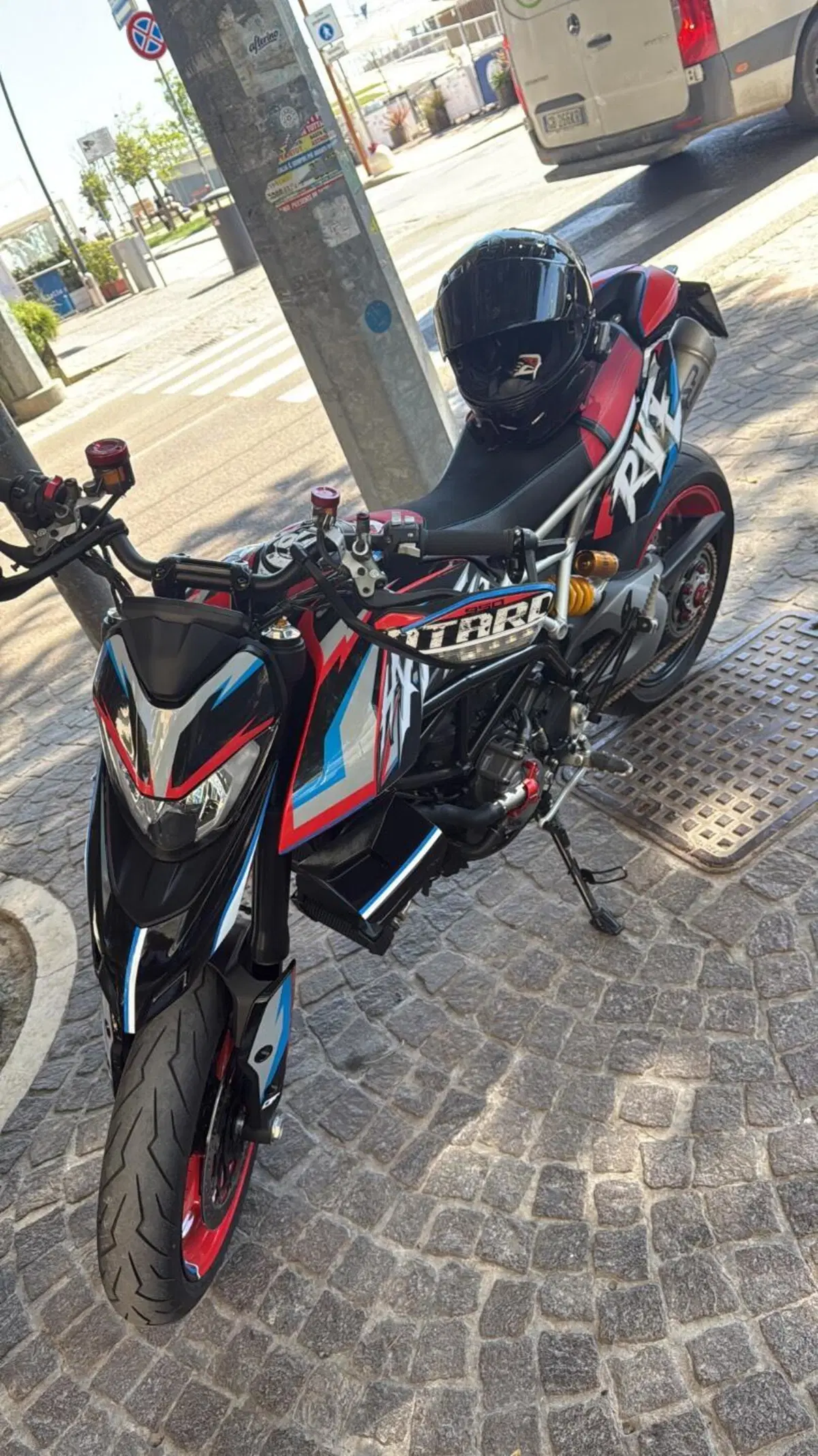Ducati Hypermotard 950 RVE (2022 - 25) (2)