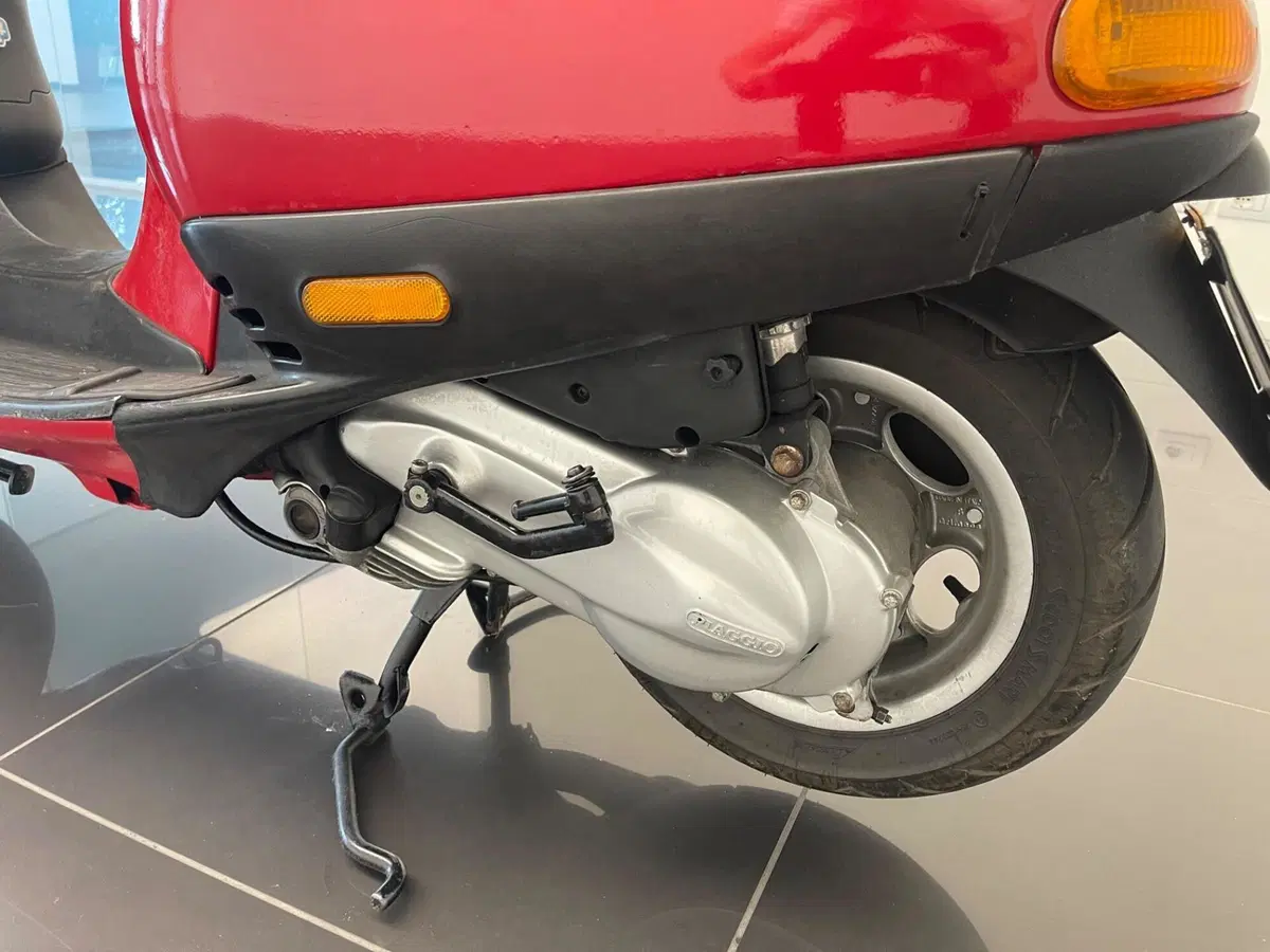 Vespa 125 ET4 (1996 - 01) (7)
