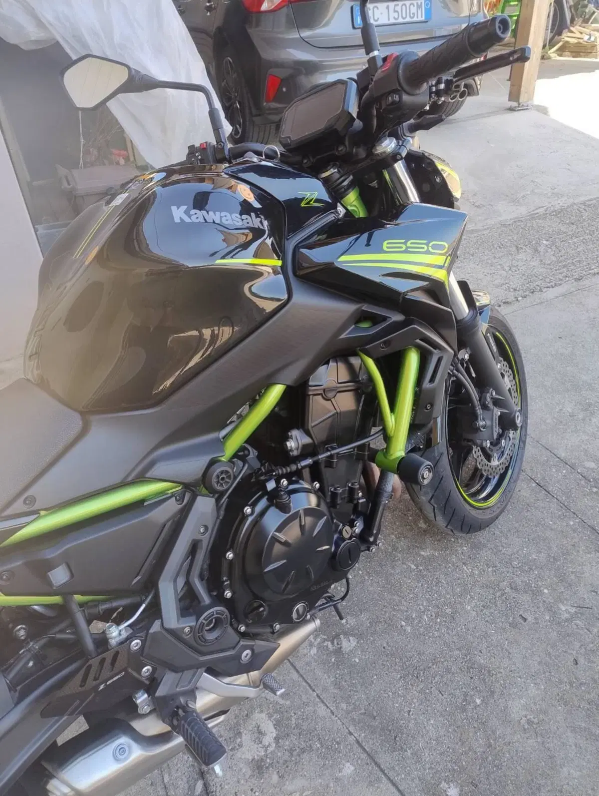 Kawasaki Z 650 (2020) (4)