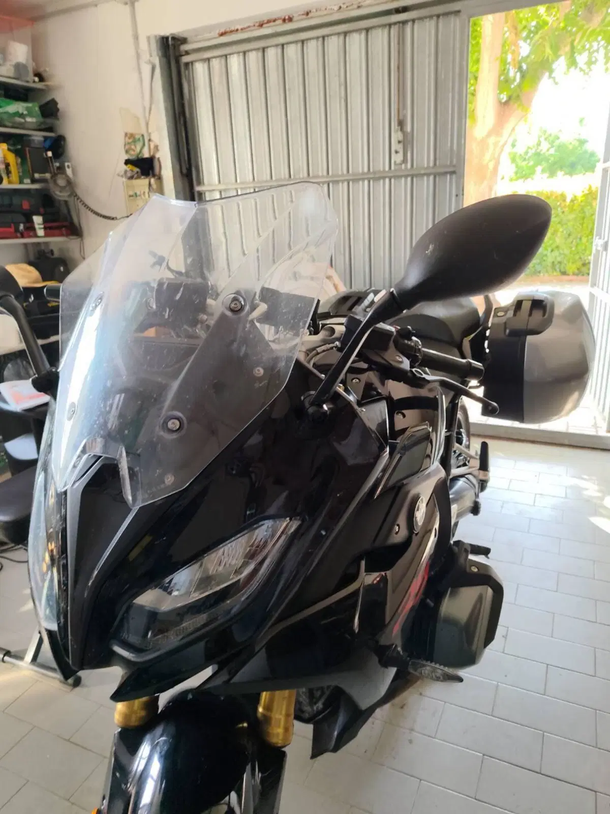 Bmw R 1250 RS (2021 - 25) (2)