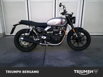 Triumph Speed Twin 900 (2025 - 26) usata