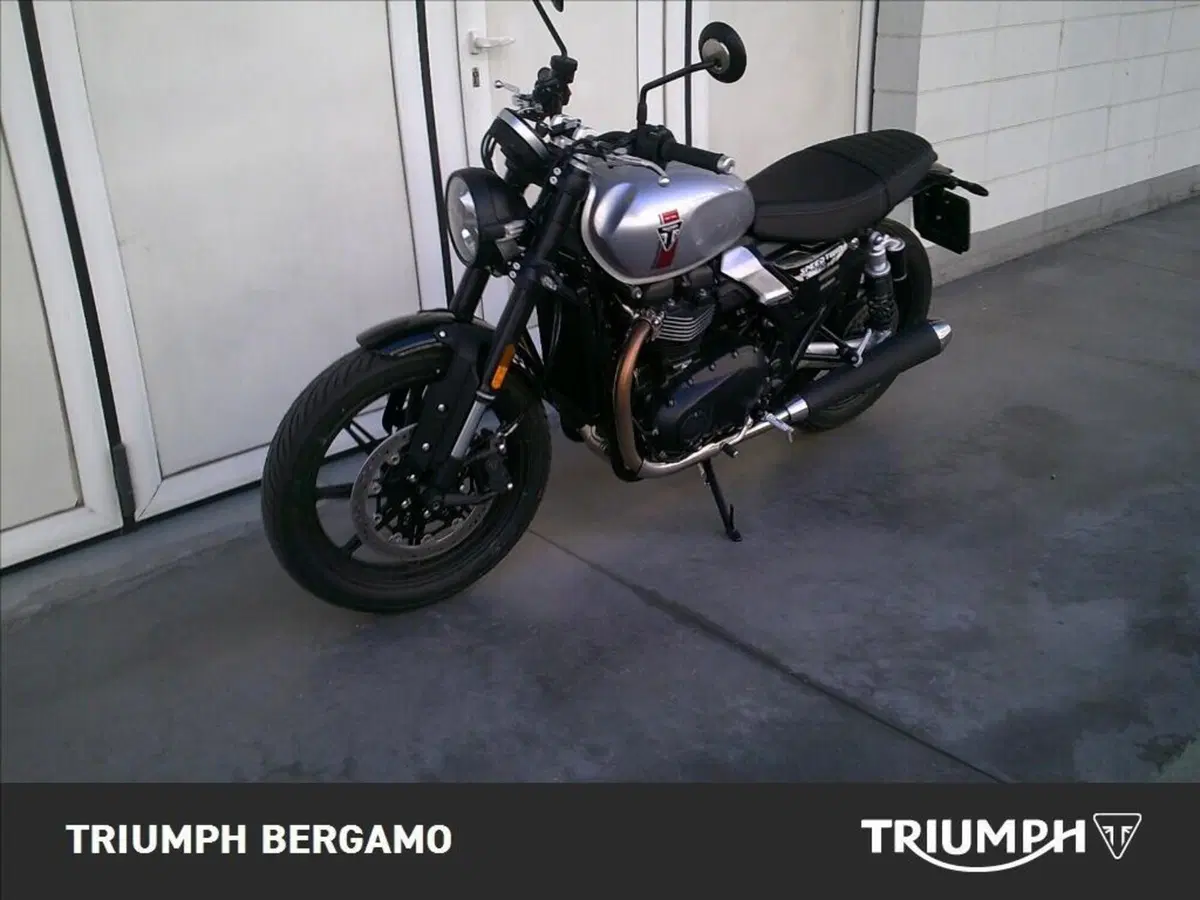 Triumph Speed Twin 900 (2025 - 26) (3)
