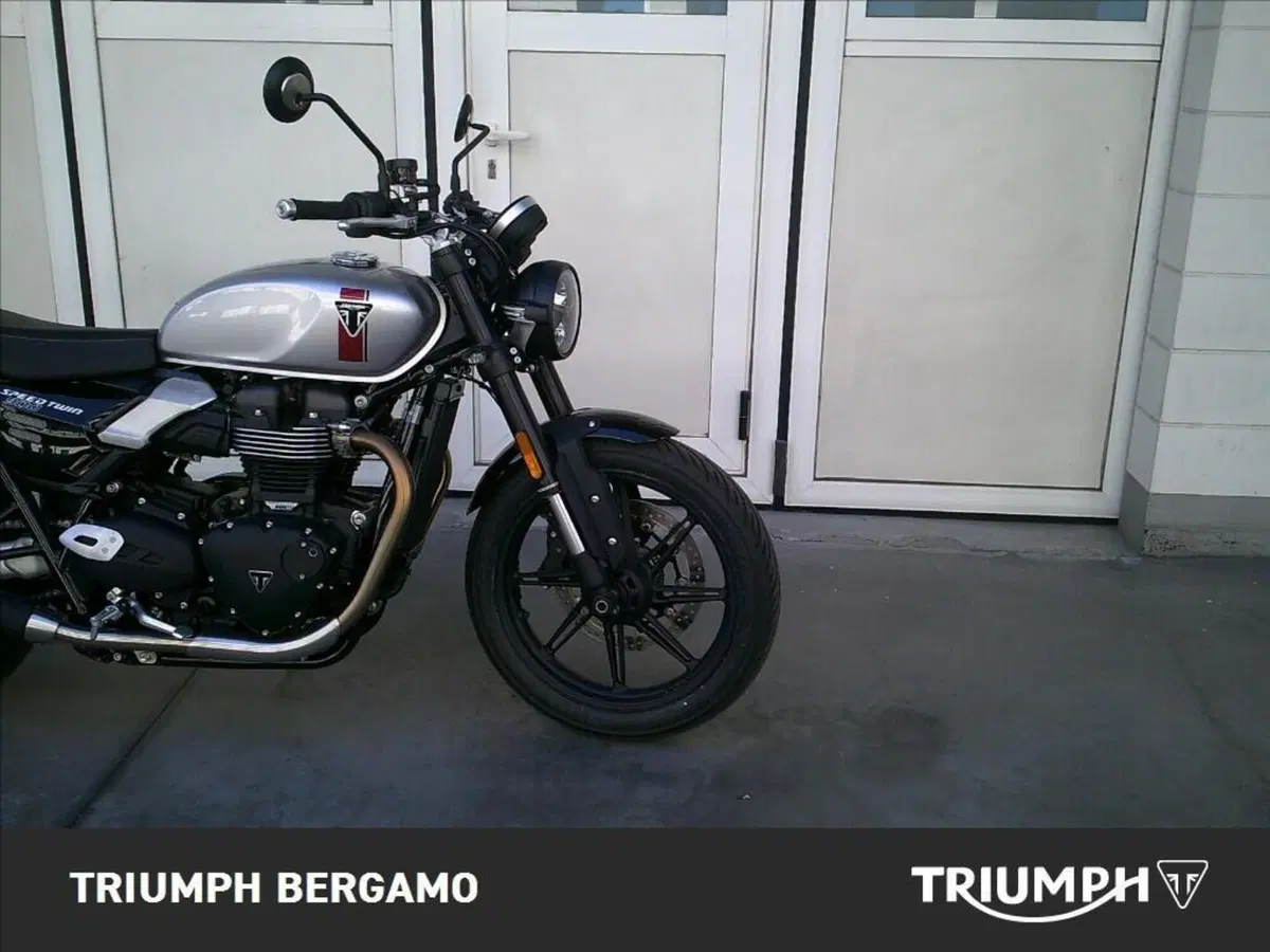 Triumph Speed Twin 900 (2025 - 26) (8)
