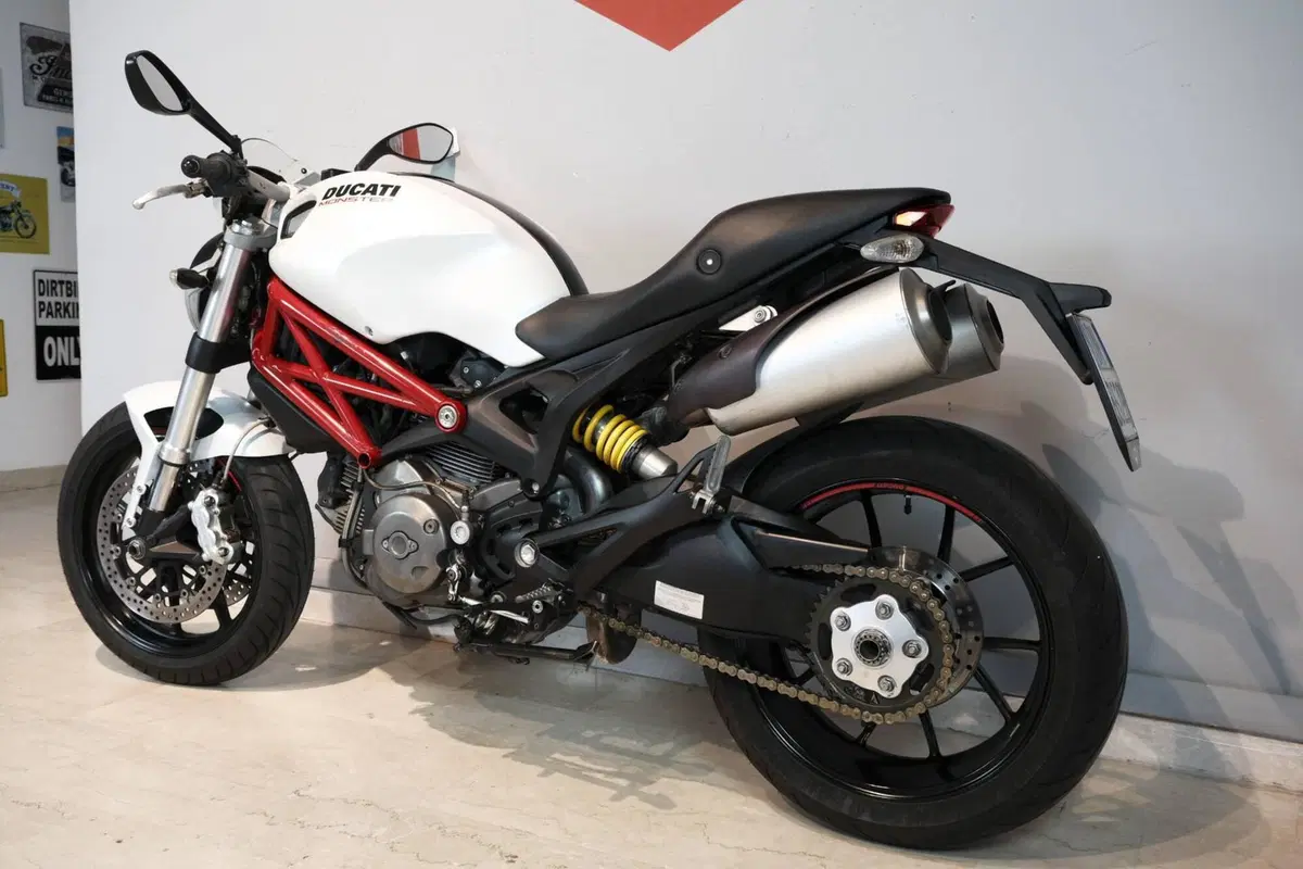 Ducati Monster 796 (2010 - 13) (3)