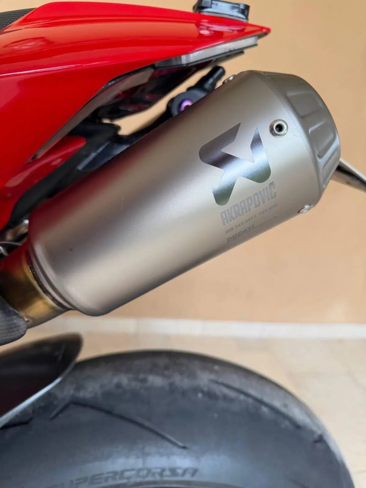 Ducati Panigale V4 S (2025 - 26) (5)