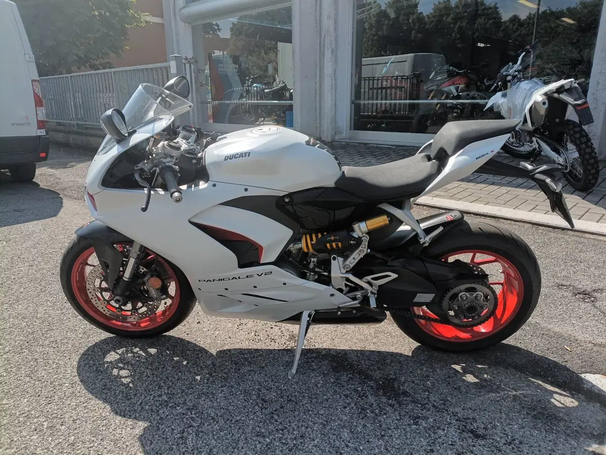 Ducati Panigale V2 (2021 - 24) (2)