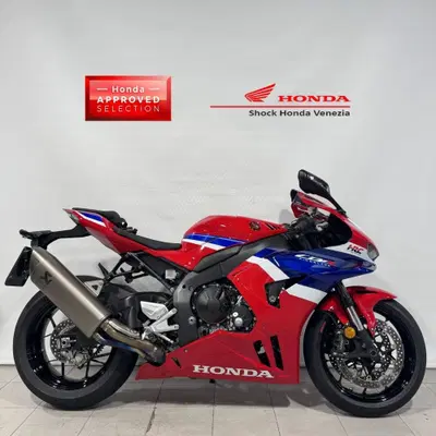 Honda CBR 1000 RR-R Fireblade (2024 - 26) usata
