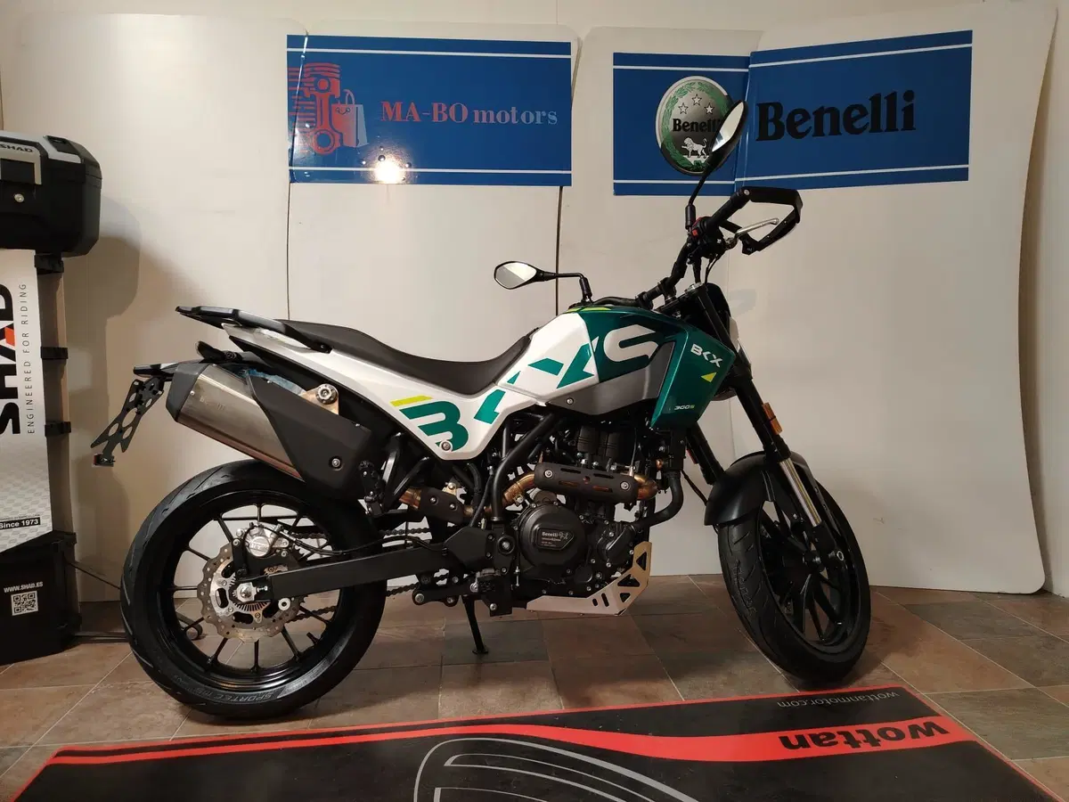 Benelli BKX 300 S (2026)