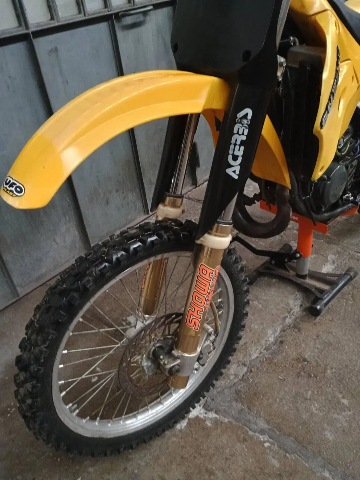 Suzuki RM 125 (1995 - 01) (6)