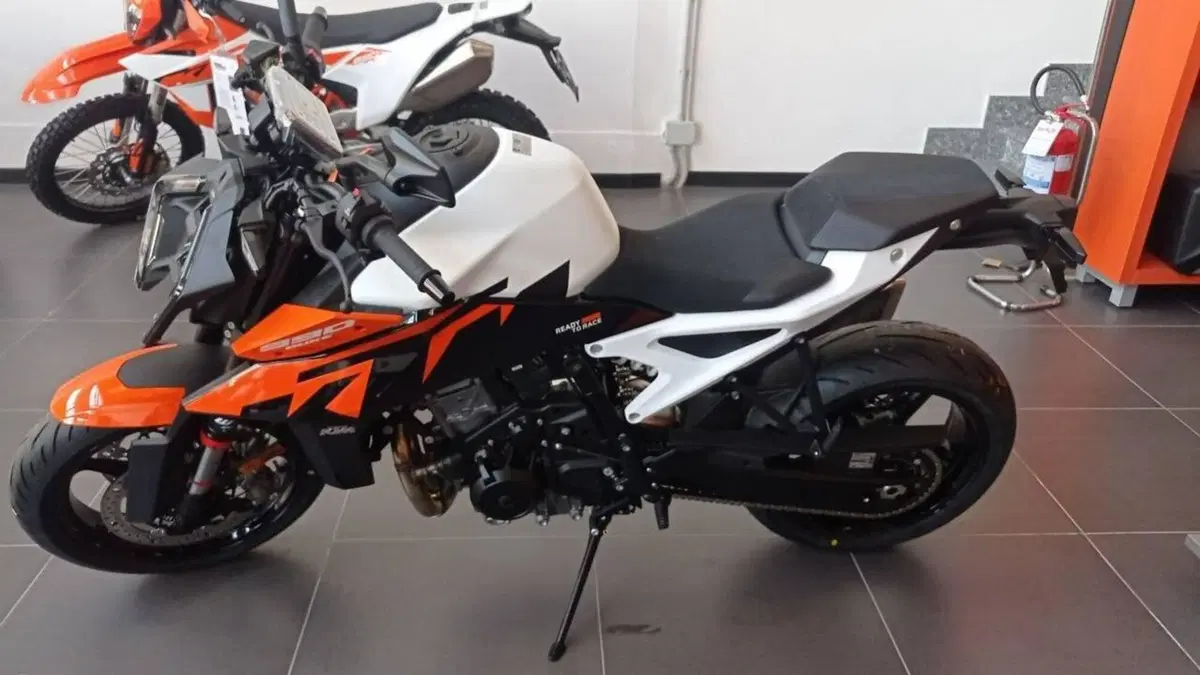 KTM 990 Duke (2024 - 26) (3)