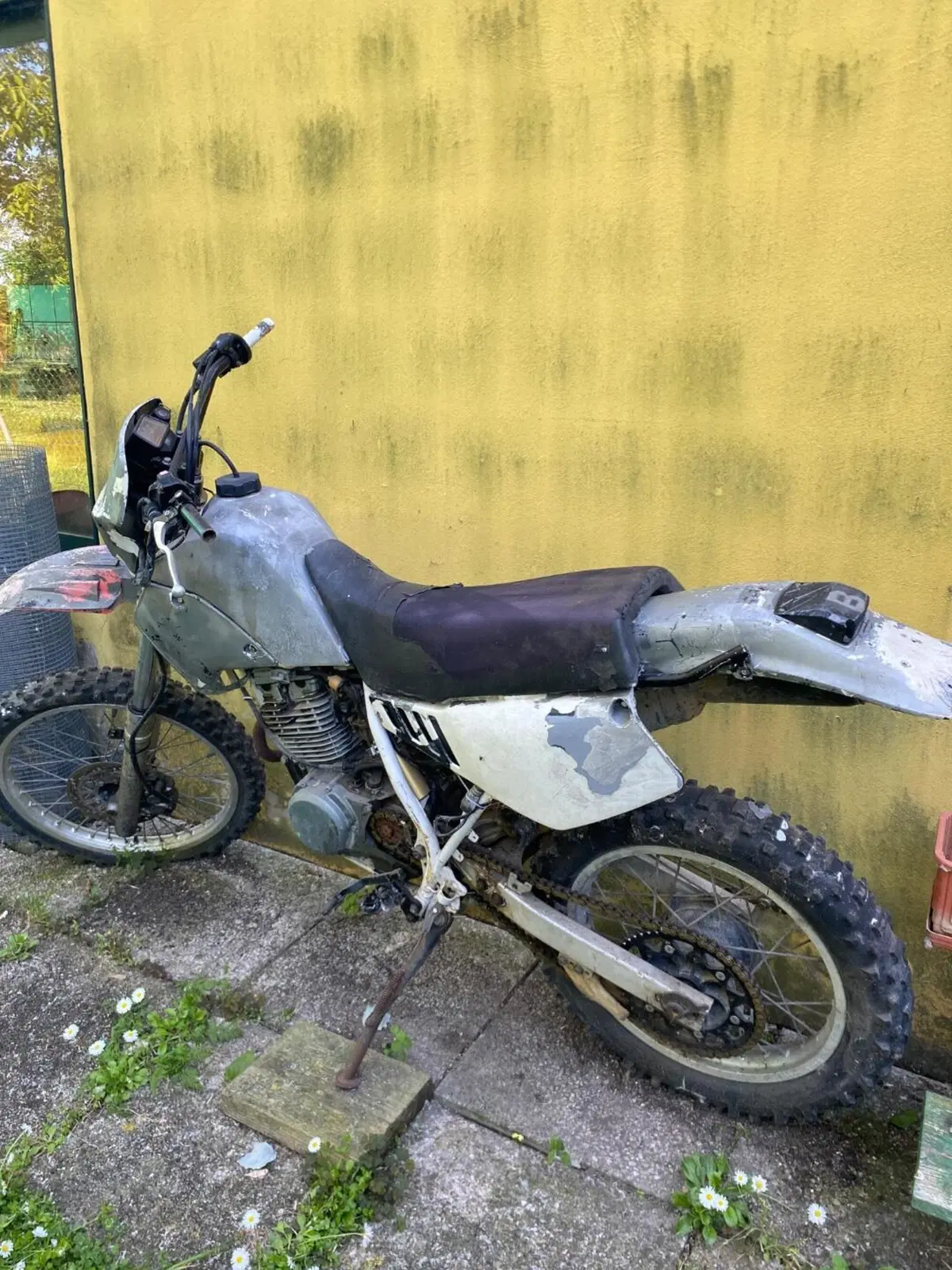 Yamaha TT 350 (1986 - 95) (2)