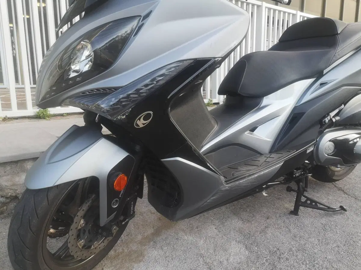 Kymco Xciting 400i (2012 - 17) (6)
